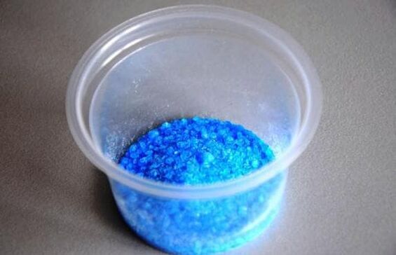 Copper sulfate for making products to eliminate fungal infections