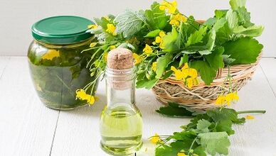 Celandine recording for the treatment of nail fungus