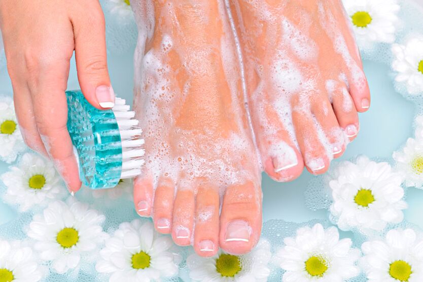 Washing your feet regularly is an excellent way to prevent nail fungus.